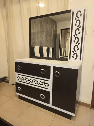 عفش بيت كامل بحال الوكالة يصلح لعرسان 😍🔥ملاحظة للبيع كامل #🌹غرفة نوم ماستر--  تر