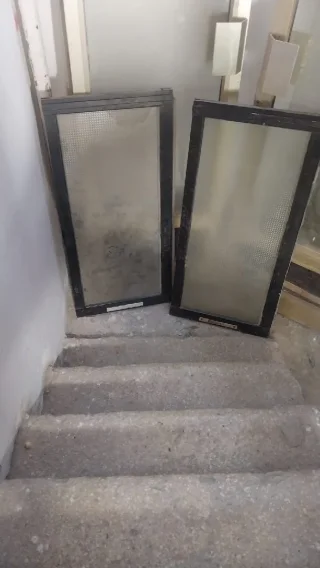 باب المنيوم ثقيل مع زجاج