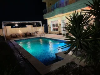 شاليه للايجار 2