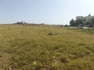 قطعة ارض للبيع