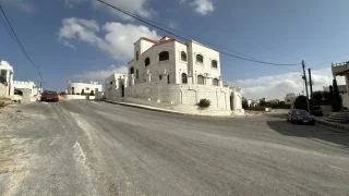 فيلا مميزة بالمستندة الغربية 7