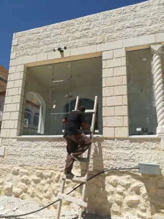 زجاج سيكوريت 11