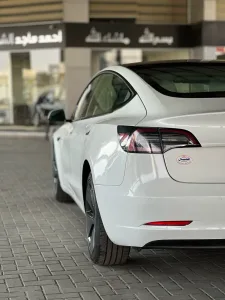 TESLA MODEL 3  2022 9