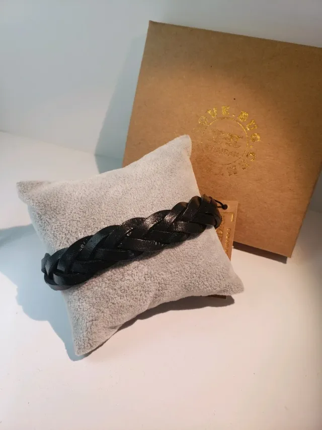 MORENA GENUINE HANDMADE 13