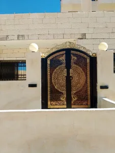 الميتاني للحدادة والقرميد وكافة اعمال الديكور 9