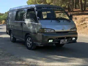 H100 للبيع 2001 2