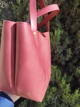 محافظ جلد طبيعي صناعه وخياطه يدويه بالكامل 5