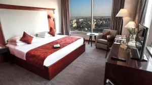 اثاث غرف نوم فندقي٥ نحوم  خشب طبيعي بسعر مغري 2