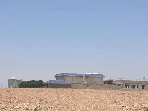 أرض للبيع قرب شارع المطار 8