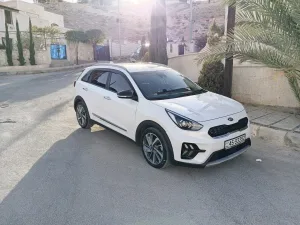 كيا نيرو 2020 للبيع 4