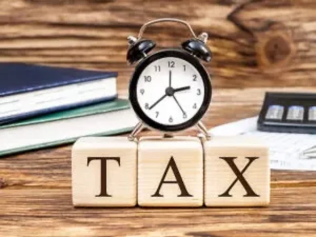 Esam hamdan tax expert