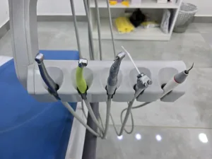 عيادة طب أسنان وطب عام حديثة  للبيع بسعر حرررق 14
