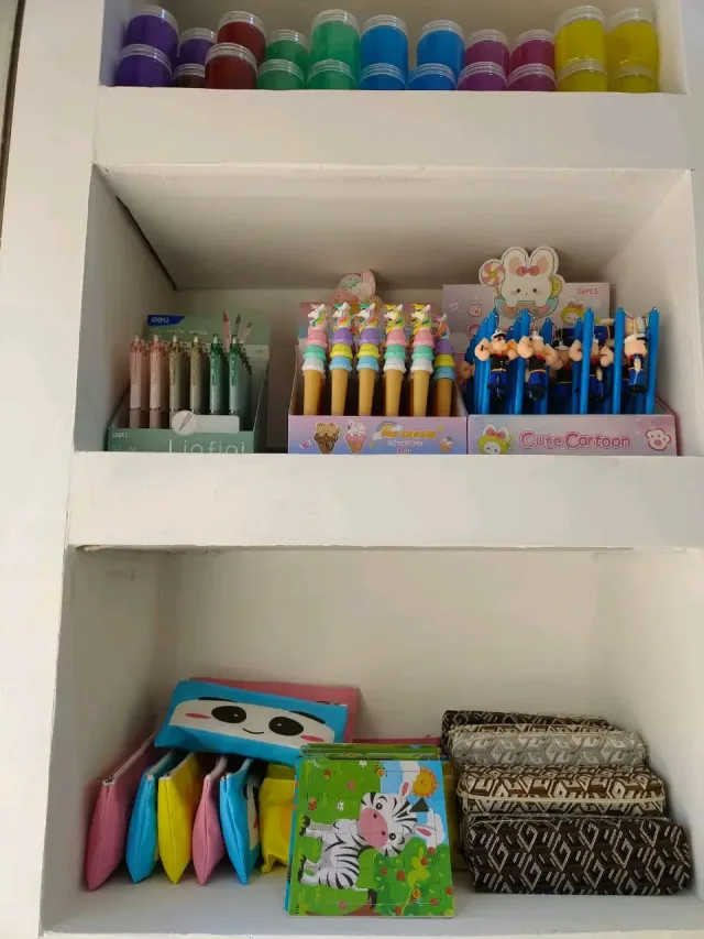 مكتبة ترف 5