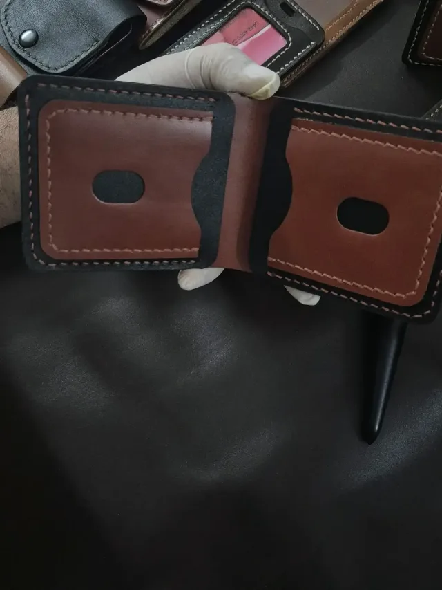 Petra Leathers 5