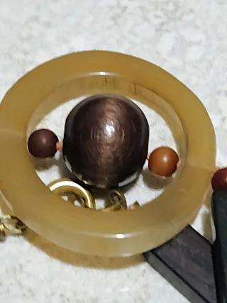 قلادة من حلقات الخرتيت 4