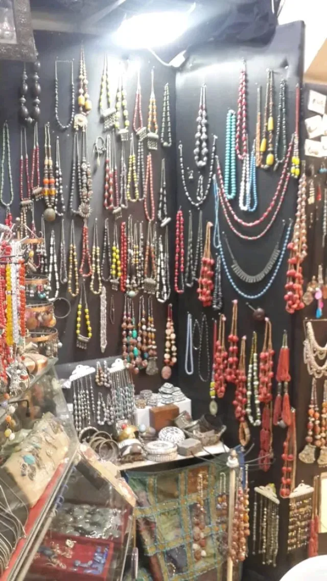 بازار سرى للتحف الشرقية 11