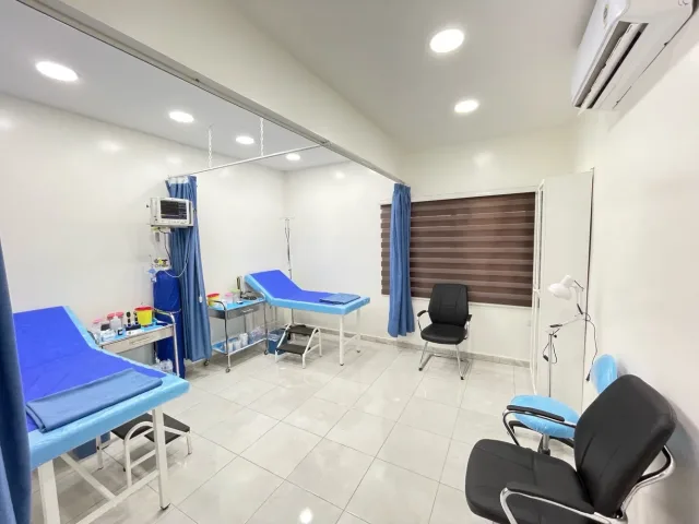 عيادة د.محمد القيسي 2