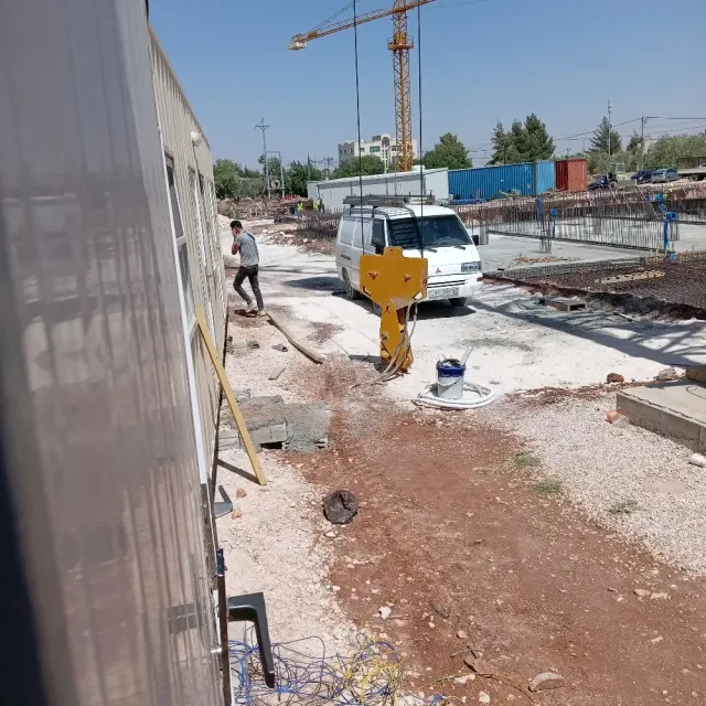 أديسون لأنظمة الطاقة المتجددة 10