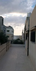 بيت مستقل بالإضافة لتسوية بمدخل مستقل للبيع 7