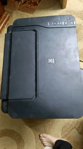 حاسوب hp و طابعة canon 3