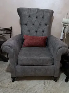 طقم كنب بحال الوكاله شبه جديد 7