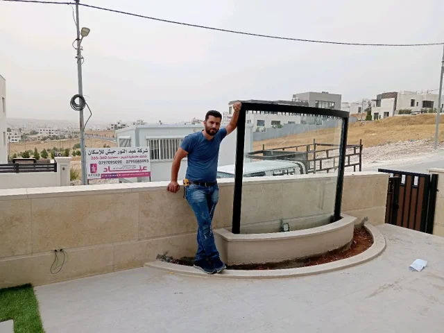 مشغل ابو قيس لكافة أعمال الألمنيوم والاباجورات