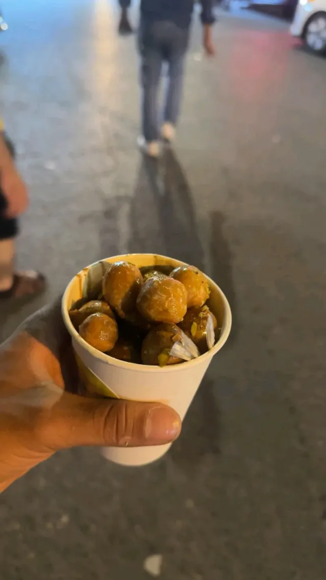 الشيف العوامة الساخنه