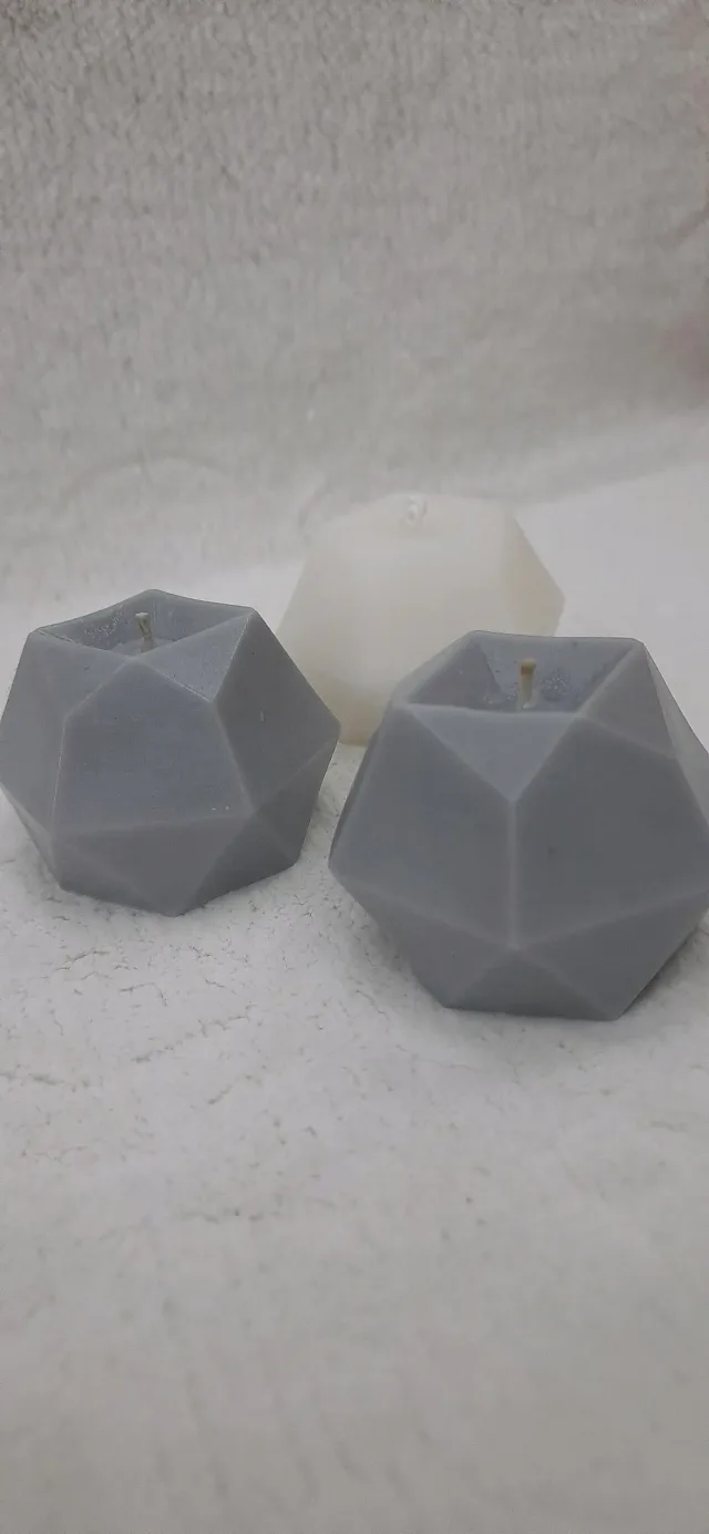 Candle maker