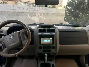 فورد اسكيب هايبرد للبيع فحص ٢ جيد خلفي 12