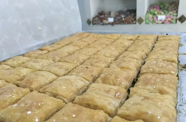 حلويات سلبريشن 7