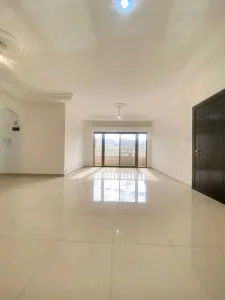 شقة جديدة طابق ثاني للبيع في ابو نصير حي الضياء بدفعة واقساط من المالك مباشرة 13