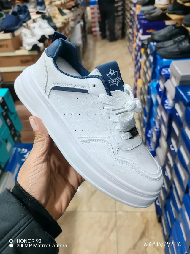 G. SHOSE 11