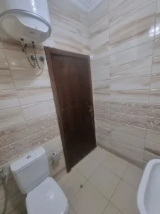 من المالك شقة طابق ثاني مساحة ١٧٧  عمان البيادر اول ابو السوس خلف مسجد حسين خواج 9