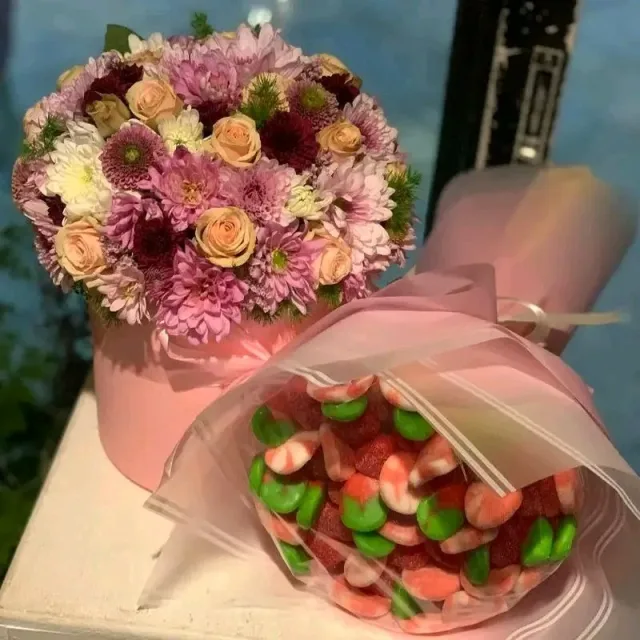 M. B ROSE 4