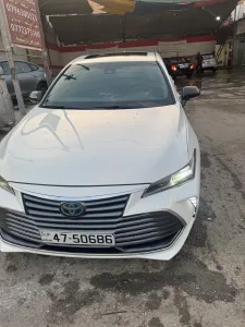 تويوتا اڤالون