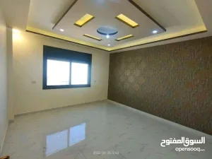 شقة 162 متر مع طاقة شمسية ومطبخ لامينيت عمرها سنتين البيع بسبب السفر 4