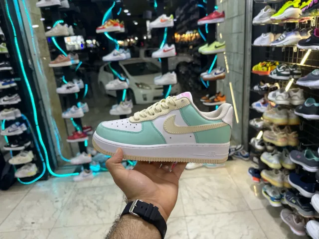 الشواهين وخضر Outlet 3
