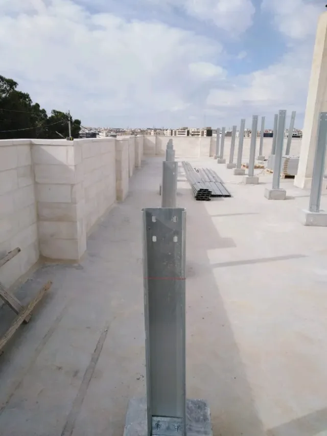مؤسسة جسور للطاقة المتجددة 15