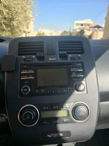 نيسان ليف ٢٠١٣ ٨ بار 8