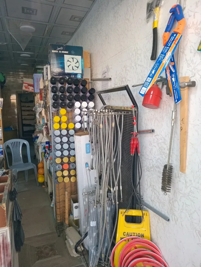 مؤسسه خلف لمواد البناء و الادوات الصحيه 4