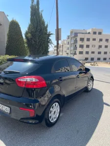 كيا ريو هاتشباك موديل ٢٠١٦، فحص ٢ جيّد، بحالة ممتازة 5