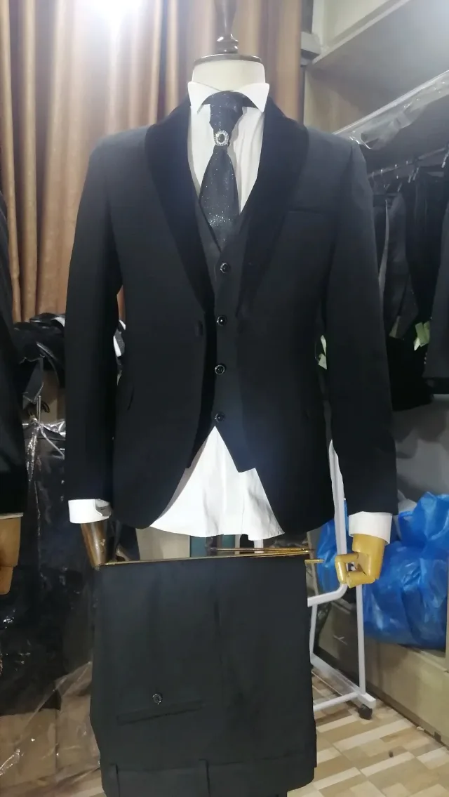 ORIANTEL SUITS 11