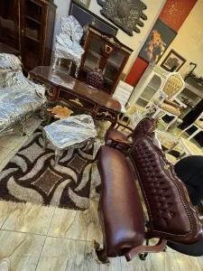 أثاث مكتبي جديد مستورد من مصر بأفضل انواع الخشب الزان والنحاس 3