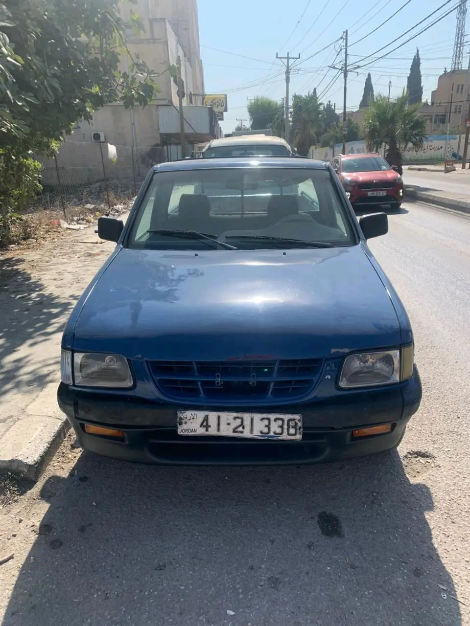 ايسوزو للبيع موديل ٢٠٠٠