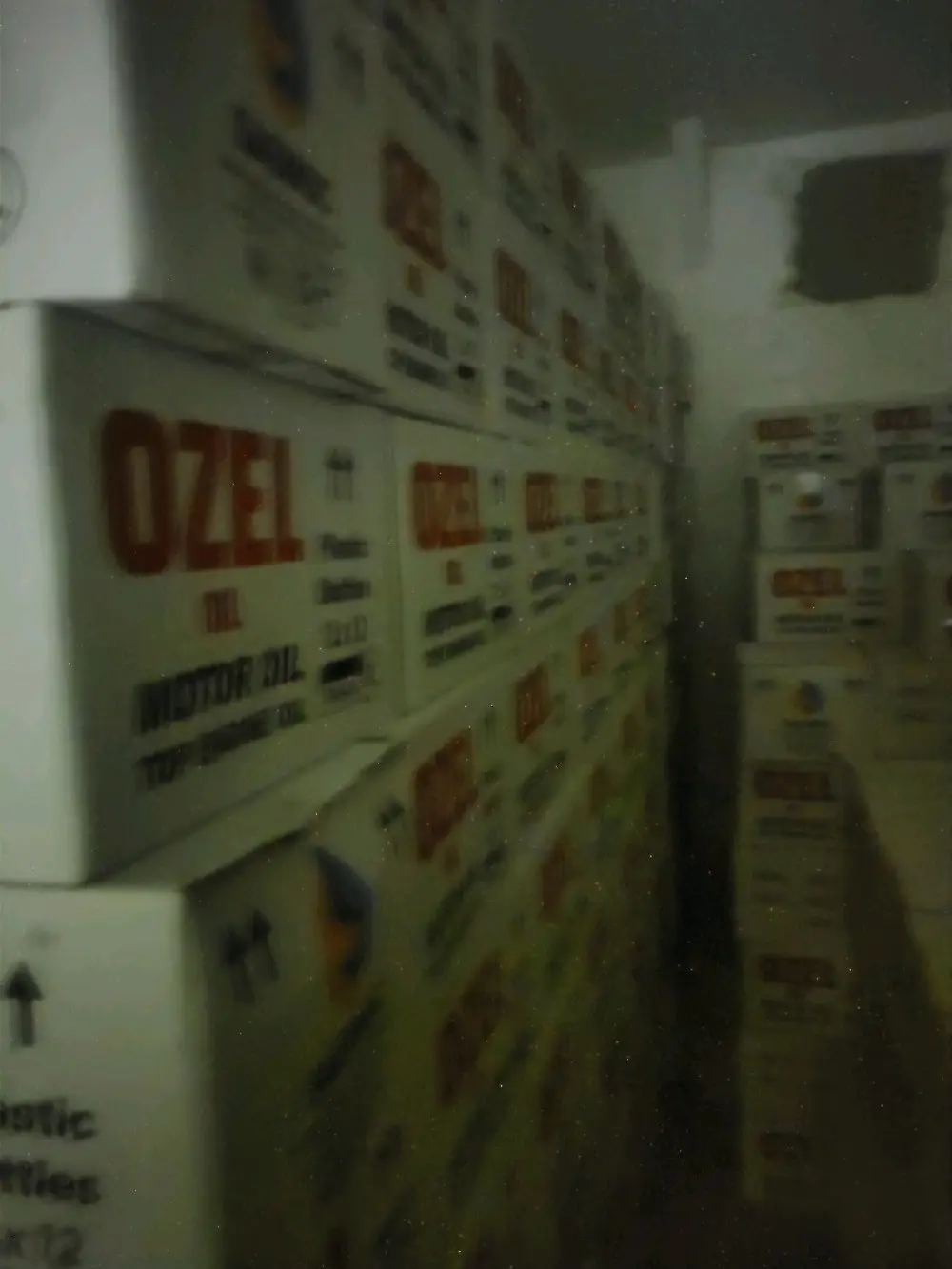 زيوت سيارات بالجملة