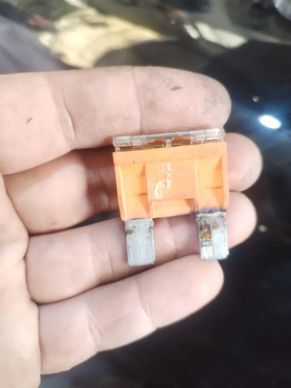 صيانة وقطع غيار المركبات الالمانية audi Porsche Volkswagen