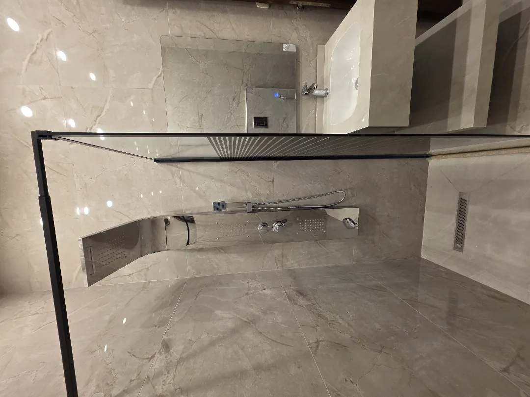 gallery 11