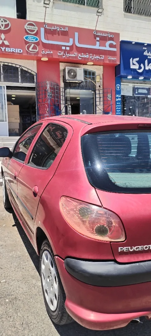 بيجو 206 موديل 2004