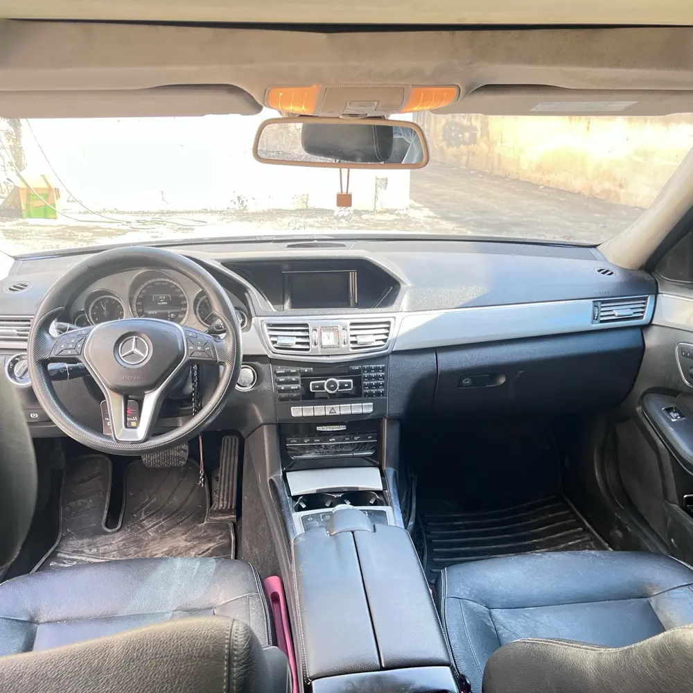 مرسيدس E2002013