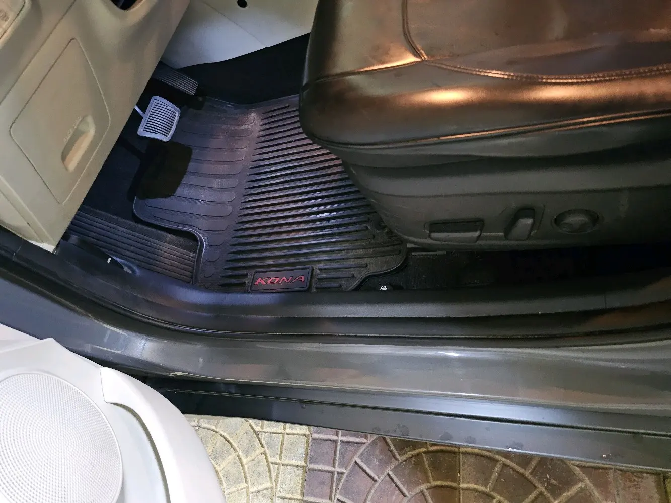 كونا هايبرد موديل 2022 للبيع